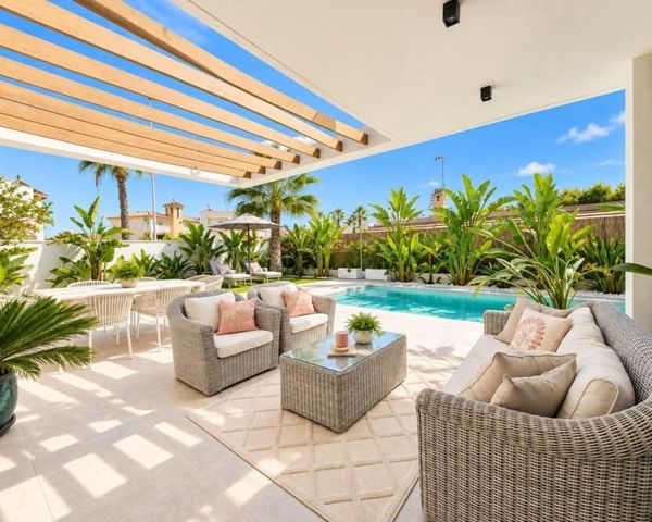 3 camera da letto Villa in vendita in Cabo Roig, Orihuela con piscina garage - 749.000 € (Rif: 10101501)