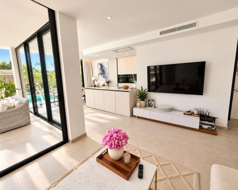 3 Zimmer Villa zu verkaufen in Cabo Roig mit Pool Garage - 749.000 € (Ref: 10101501)