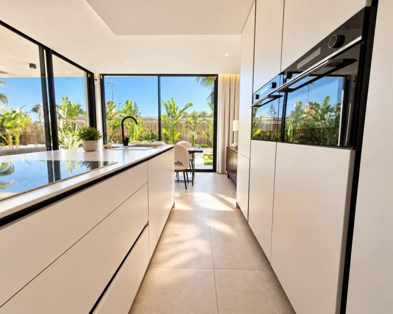 3 Zimmer Villa zu verkaufen in Cabo Roig mit Pool Garage - 749.000 € (Ref: 10101501)