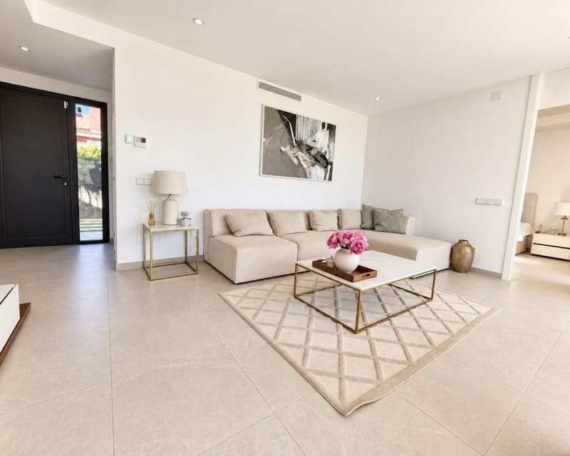 3 Zimmer Villa zu verkaufen in Cabo Roig mit Pool Garage - 749.000 € (Ref: 10101501)