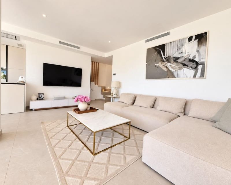3 Zimmer Villa zu verkaufen in Cabo Roig mit Pool Garage - 749.000 € (Ref: 10101501)