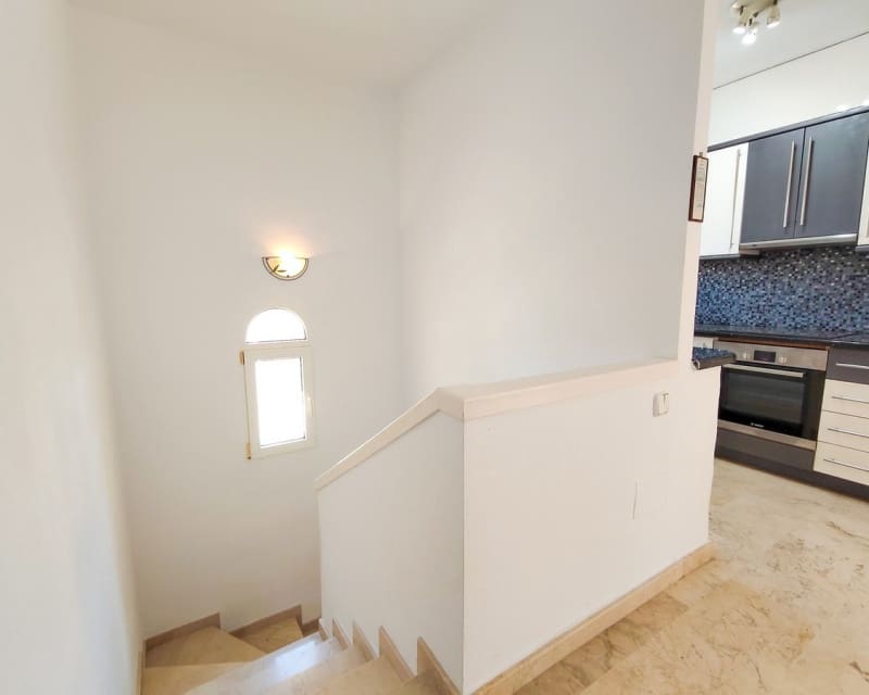 3 quarto Moradia para venda em Villamartin com piscina - 429 995 € (Ref: 10101502)