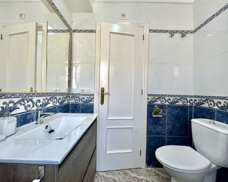 3 sovrum Hus till salu i Cabo Roig med pool garage - 219 995 € (Ref: 10101506)