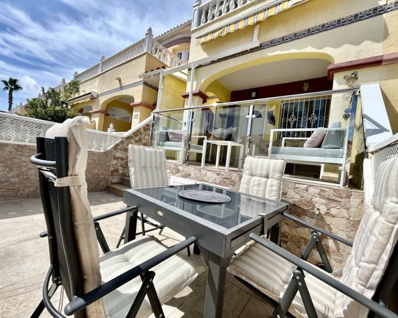 3 sovrum Hus till salu i Cabo Roig med pool garage - 219 995 € (Ref: 10101506)