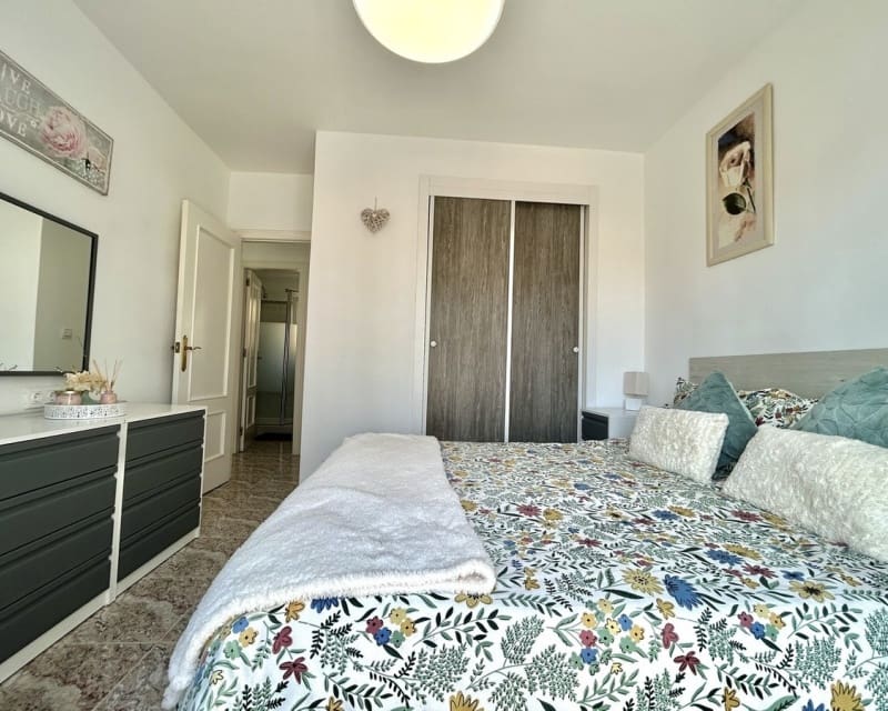 3 sovrum Hus till salu i Cabo Roig med pool garage - 219 995 € (Ref: 10101506)