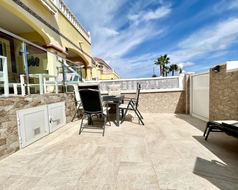 3 sovrum Hus till salu i Cabo Roig med pool garage - 219 995 € (Ref: 10101506)