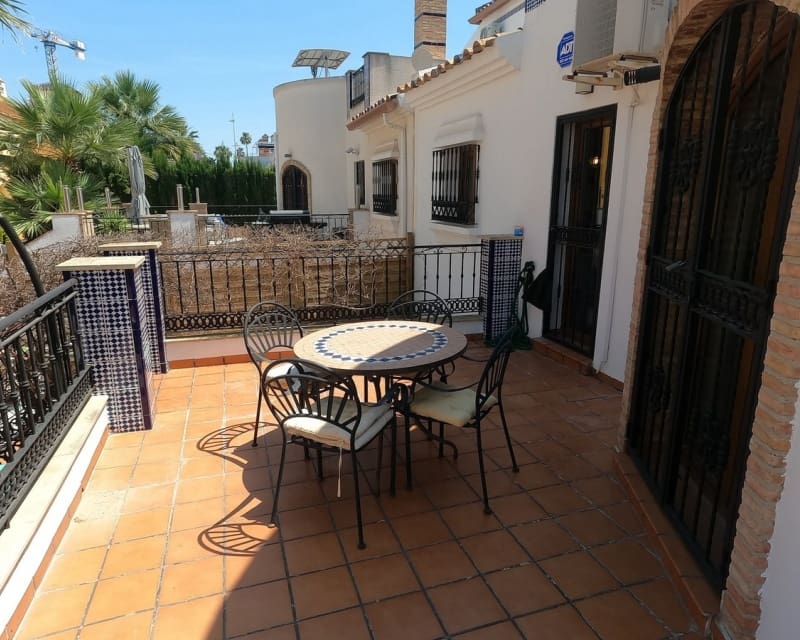 3 slaapkamer Villa te koop in Algorfa met zwembad - € 449.995 (Ref: 10101510)
