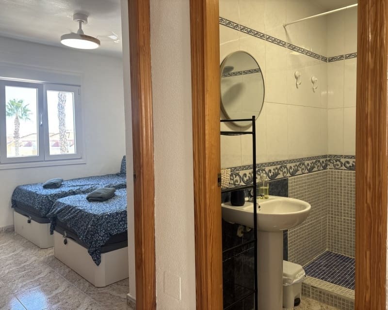 2 sovrum Lägenhet till salu i Cabo Roig med pool - 179 999 € (Ref: 10101511)