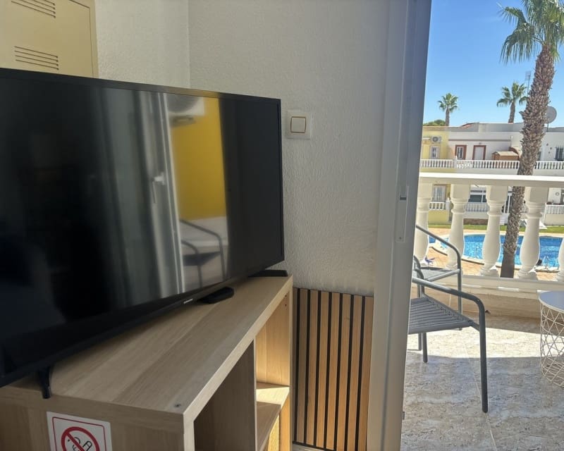 2 sovrum Lägenhet till salu i Cabo Roig med pool - 179 999 € (Ref: 10101511)