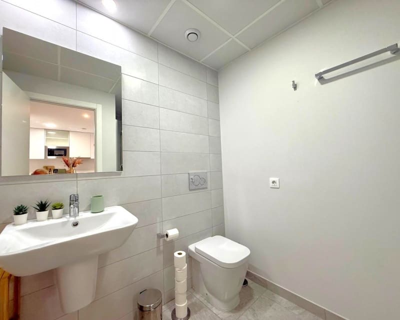 2 soverom Leilighet til salgs i Villamartin med svømmebasseng garasje - € 249 000 (Ref: 10101516)