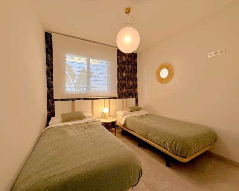 2 soverom Leilighet til salgs i Villamartin med svømmebasseng garasje - € 249 000 (Ref: 10101516)