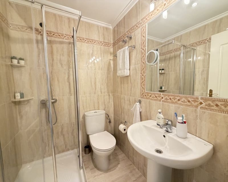 2 soveværelse Lejlighed til salg i Villamartin med swimmingpool - € 219.000 (Ref: 10101518)