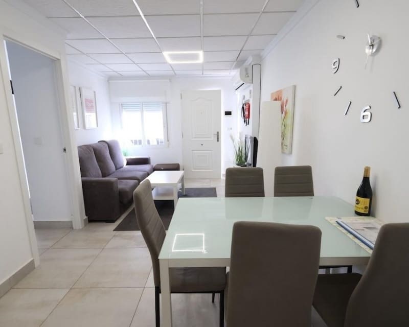 3 sypialnia Bungalow na sprzedaż w La Torreta z basenem garażem - 145 000 € (Ref: 10101519)