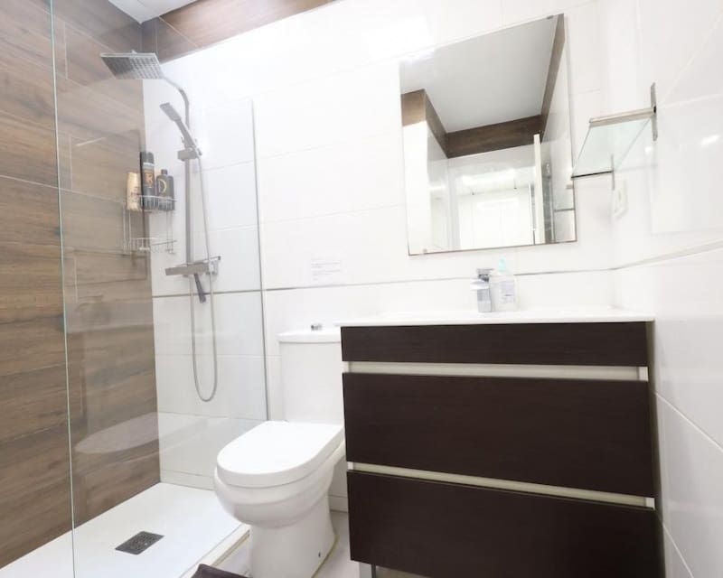 3 sypialnia Bungalow na sprzedaż w La Torreta z basenem garażem - 145 000 € (Ref: 10101519)