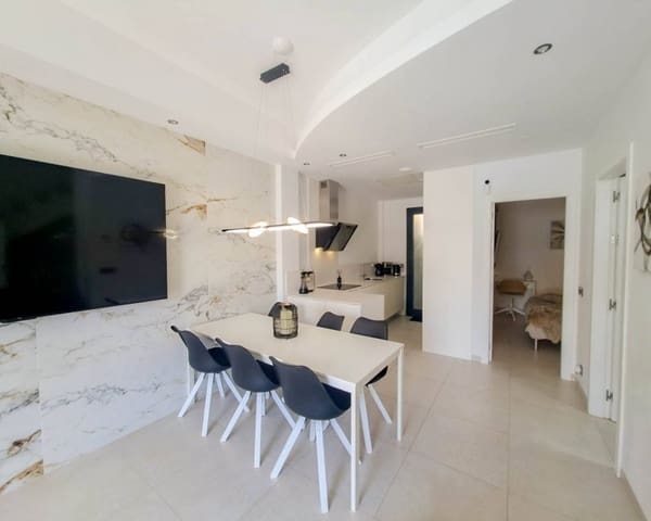 3 soverom Hus til salgs i Villamartin, Orihuela med svømmebasseng - € 330 000 (Ref: 10101521)