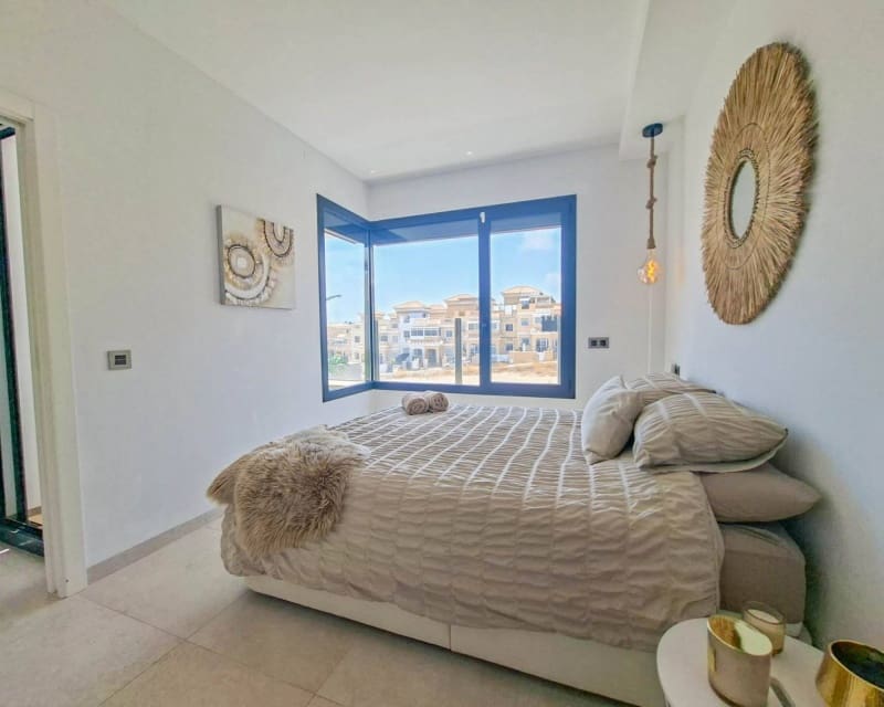 3 soverom Hus til salgs i Villamartin med svømmebasseng - € 330 000 (Ref: 10101521)