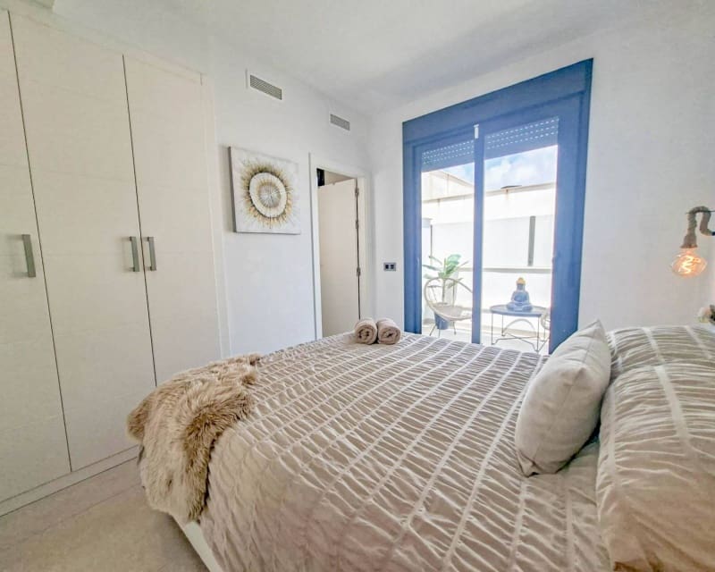3 soverom Hus til salgs i Villamartin med svømmebasseng - € 330 000 (Ref: 10101521)