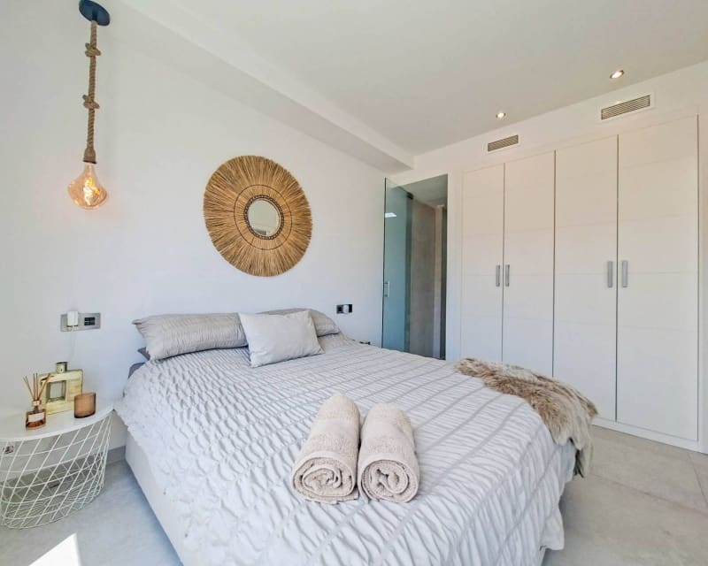 3 soverom Hus til salgs i Villamartin med svømmebasseng - € 330 000 (Ref: 10101521)