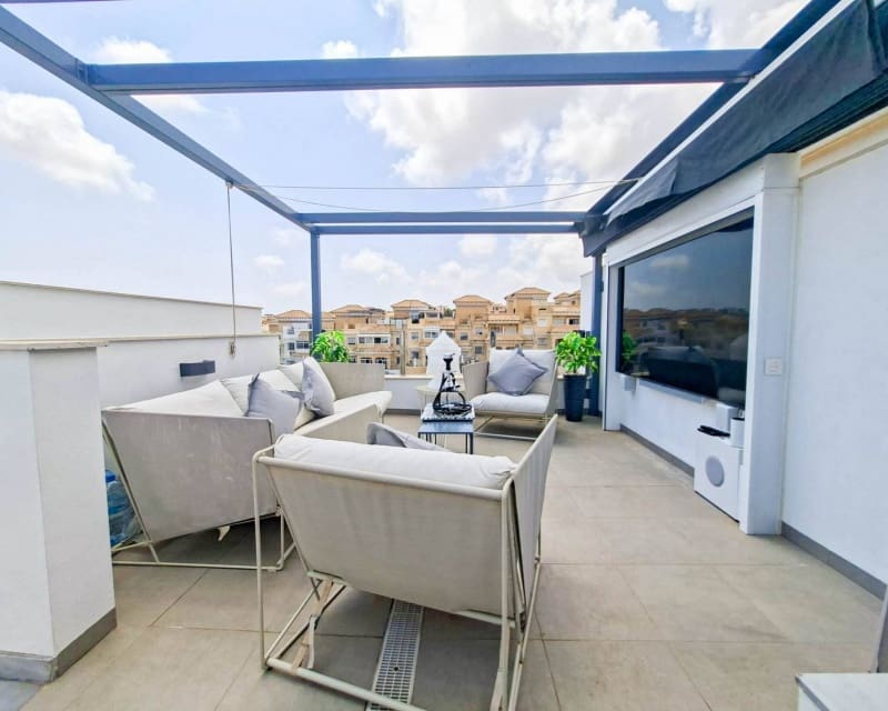 3 soverom Hus til salgs i Villamartin med svømmebasseng - € 330 000 (Ref: 10101521)