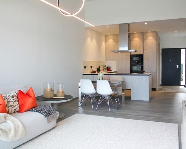 3 sypialnia Willa na sprzedaż w Algorfa z basenem garażem - 449 000 € (Ref: 10166998)