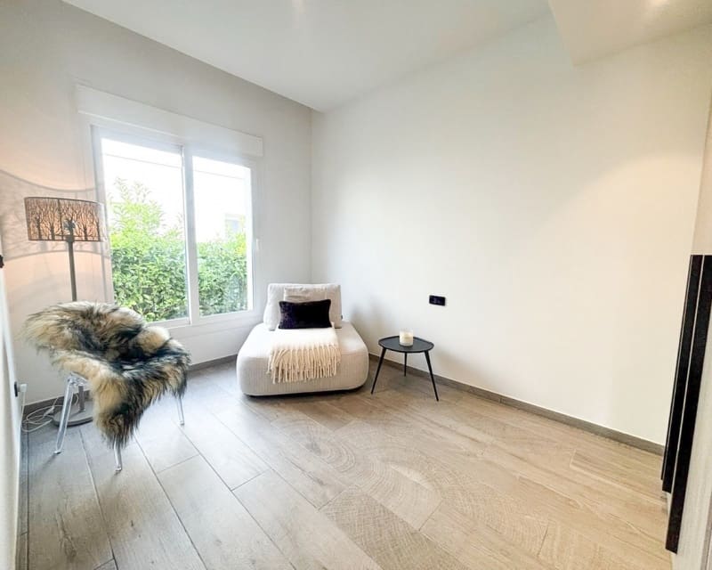 3 sypialnia Willa na sprzedaż w Algorfa z basenem garażem - 449 000 € (Ref: 10166998)