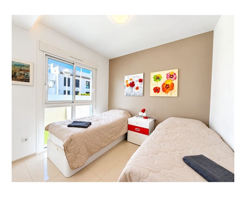 2 Zimmer Apartment zu verkaufen in Dona Pepa mit Pool - 260.000 € (Ref: 10167002)