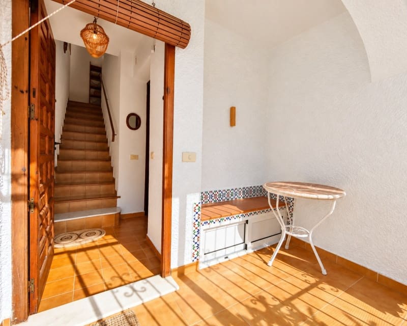 2 soveværelse Byhus til salg i Torrevieja med swimmingpool garage - € 210.000 (Ref: 10167009)