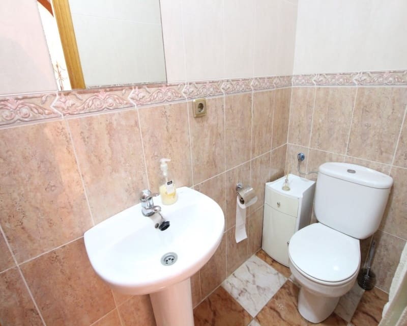 2 soverom Villa til salgs i Cabo Roig med svømmebasseng garasje - € 220 000 (Ref: 10167011)