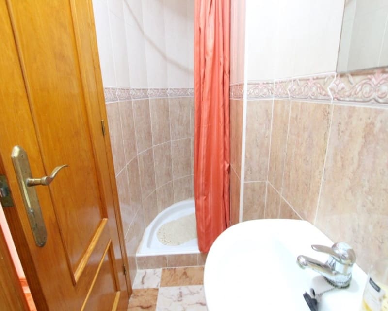 2 soverom Villa til salgs i Cabo Roig med svømmebasseng garasje - € 220 000 (Ref: 10167011)