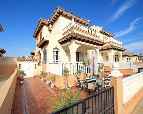 2 soverom Villa til salgs i Cabo Roig, Orihuela med svømmebasseng garasje - € 220 000 (Ref: 10167011)