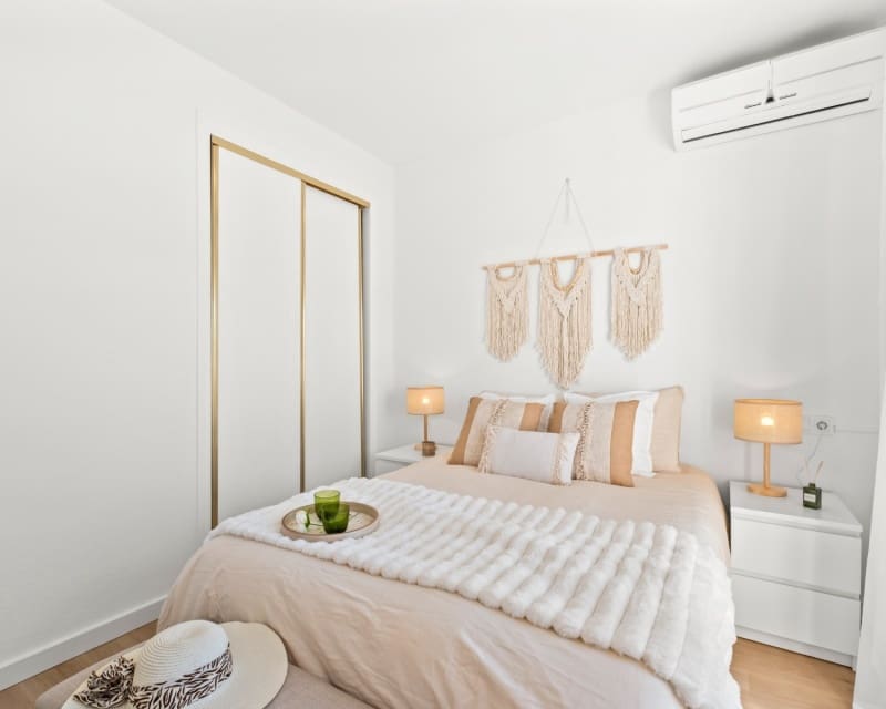2 soveværelse Byhus til salg i Villamartin med swimmingpool garage - € 229.800 (Ref: 10167012)