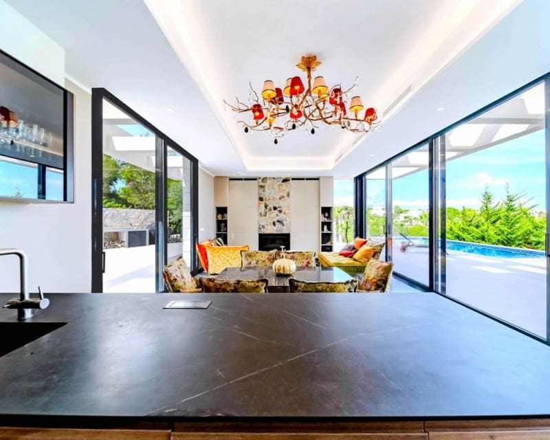 Chalet de 6 habitaciones en Campoamor en venta con piscina - 1.990.000 € (Ref: 10167013)