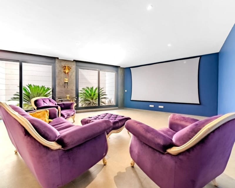 Chalet de 6 habitaciones en Campoamor en venta con piscina - 1.990.000 € (Ref: 10167013)
