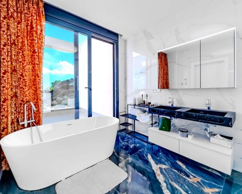 Chalet de 6 habitaciones en Campoamor en venta con piscina - 1.990.000 € (Ref: 10167013)