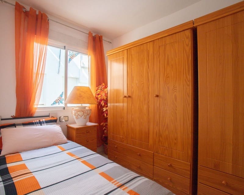 Apartamento de 3 habitaciones en La Florida en venta con piscina - 179.000 € (Ref: 10167014)