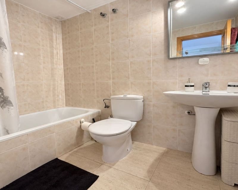 Apartamento de 2 habitaciones en Villamartin en venta con piscina - 139.900 € (Ref: 10167015)