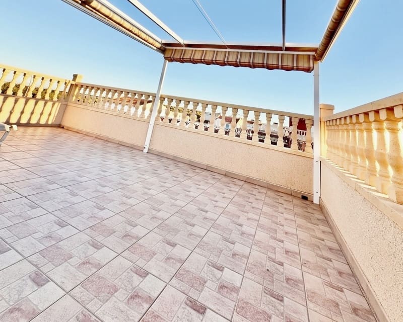 3 bedroom Townhouse for sale in Torrevieja with garage - € 199,000 (Ref: 10167017)