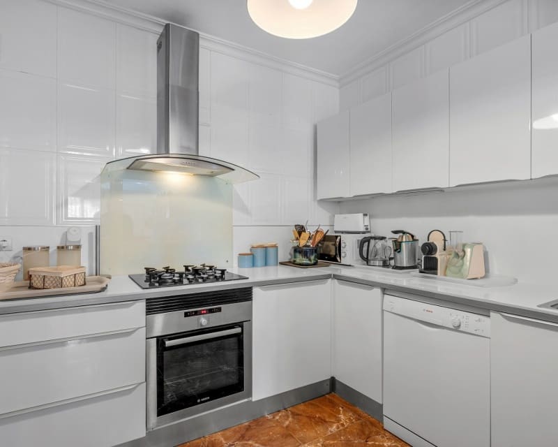 3 soveværelse Byhus til salg i Villamartin med swimmingpool garage - € 265.000 (Ref: 10167018)
