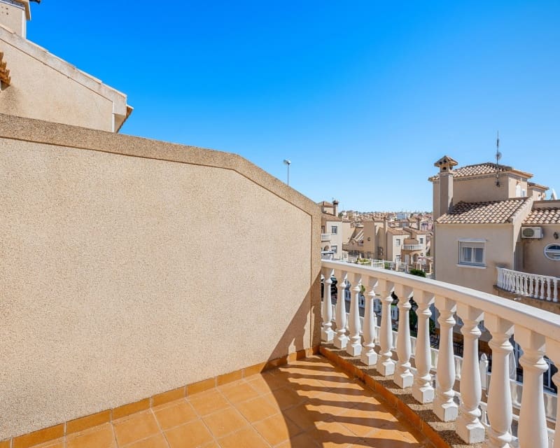 3 soveværelse Byhus til salg i Villamartin med swimmingpool garage - € 265.000 (Ref: 10167018)