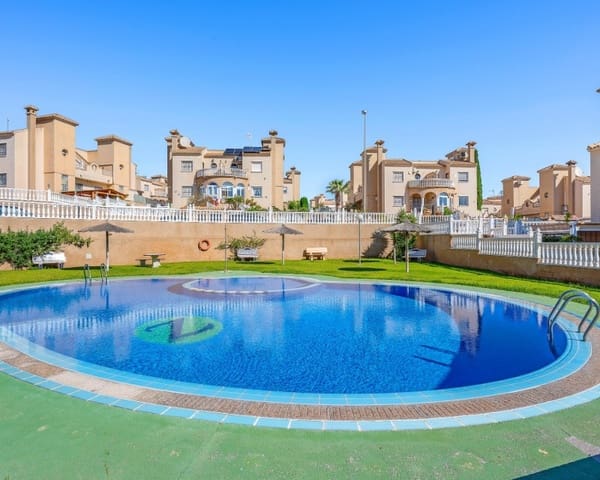 3 soveværelse Byhus til salg i Villamartin, Orihuela med swimmingpool garage - € 265.000 (Ref: 10167018)