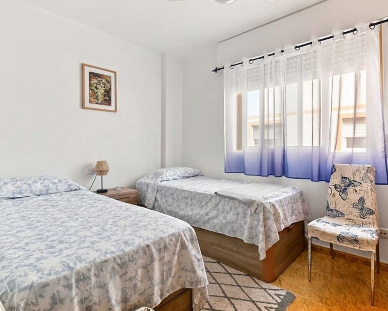 3 soveværelse Byhus til salg i Playa Flamenca med swimmingpool garage - € 197.950 (Ref: 10167019)