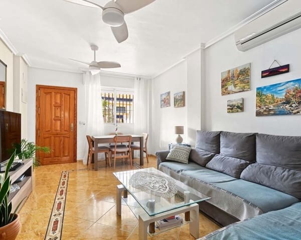 3 soveværelse Byhus til salg i Playa Flamenca, Orihuela med swimmingpool garage - € 197.950 (Ref: 10167019)