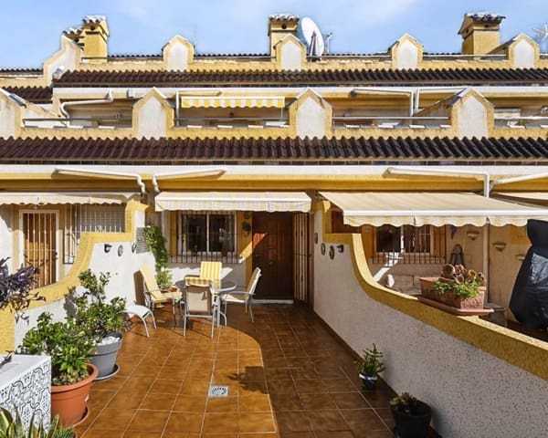 3 soveværelse Byhus til salg i Playa Flamenca, Orihuela med swimmingpool garage - € 197.950 (Ref: 10167019)