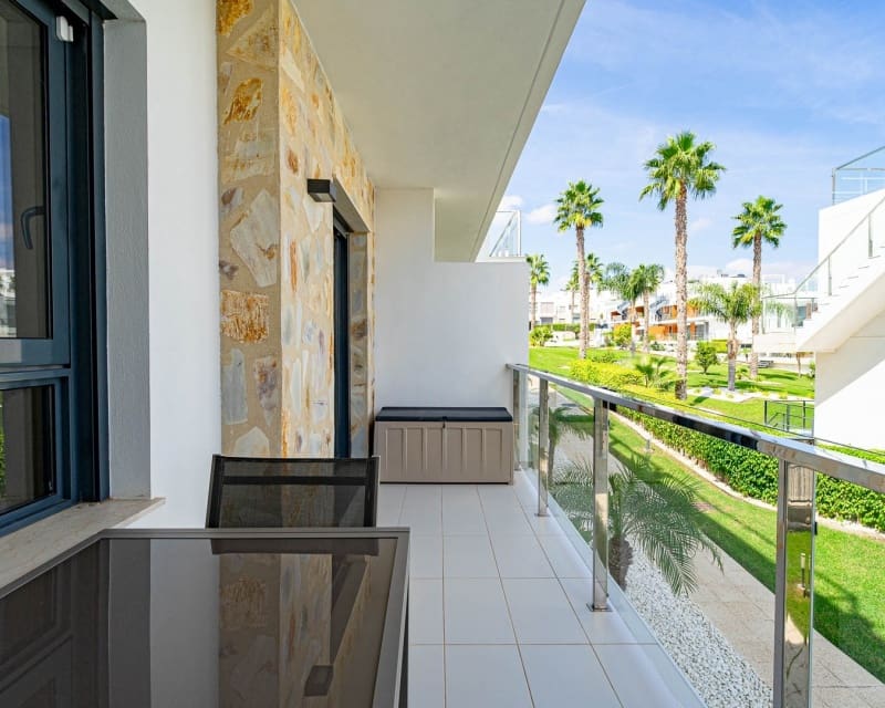 2 soverom Leilighet til salgs i Orihuela Costa med svømmebasseng garasje - € 270 000 (Ref: 10167021)