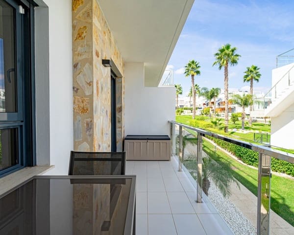 2 soverom Leilighet til salgs i Punta Prima, Orihuela med svømmebasseng garasje - € 270 000 (Ref: 10167021)