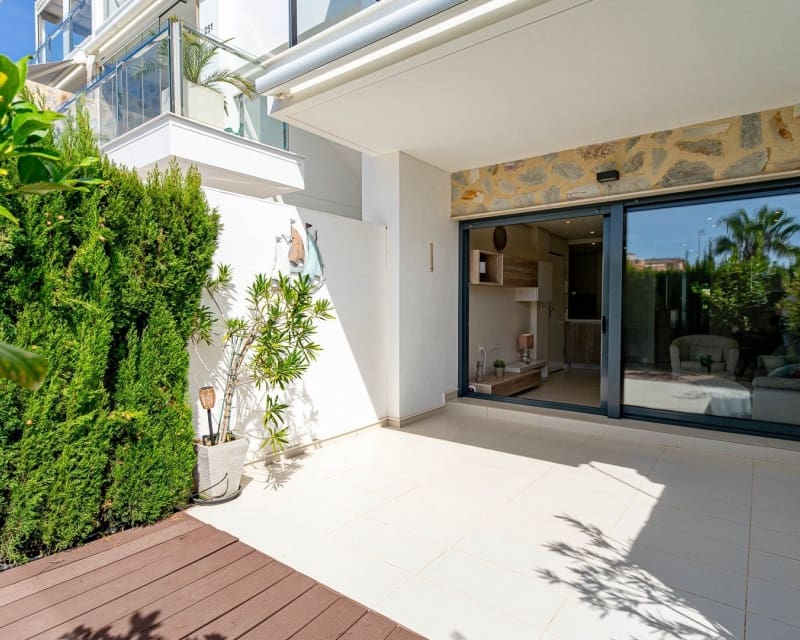 2 soverom Leilighet til salgs i Orihuela Costa med svømmebasseng garasje - € 270 000 (Ref: 10167021)