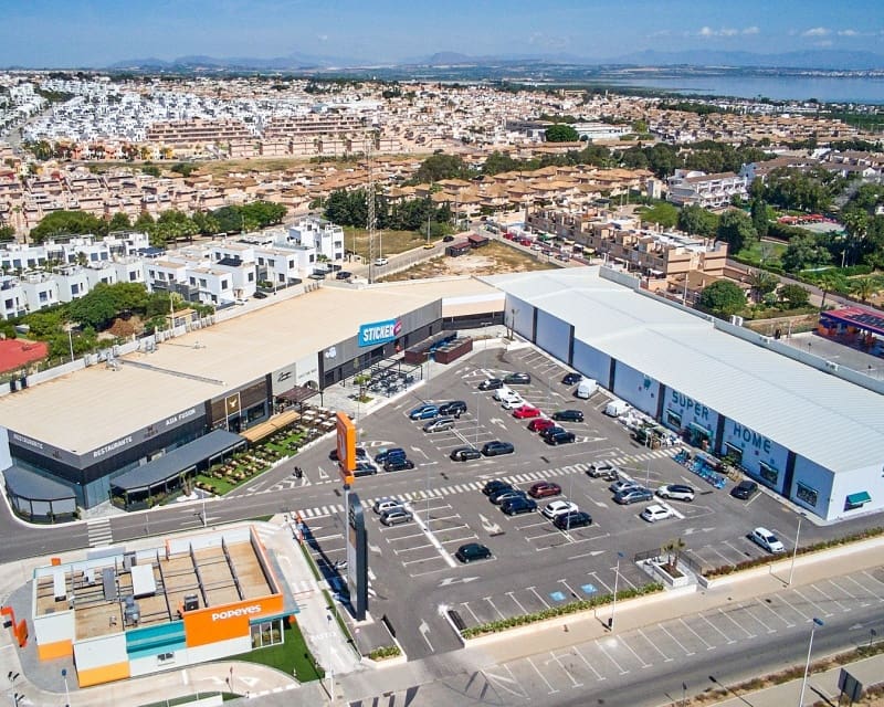2 soverom Leilighet til salgs i Orihuela Costa med svømmebasseng garasje - € 270 000 (Ref: 10167021)