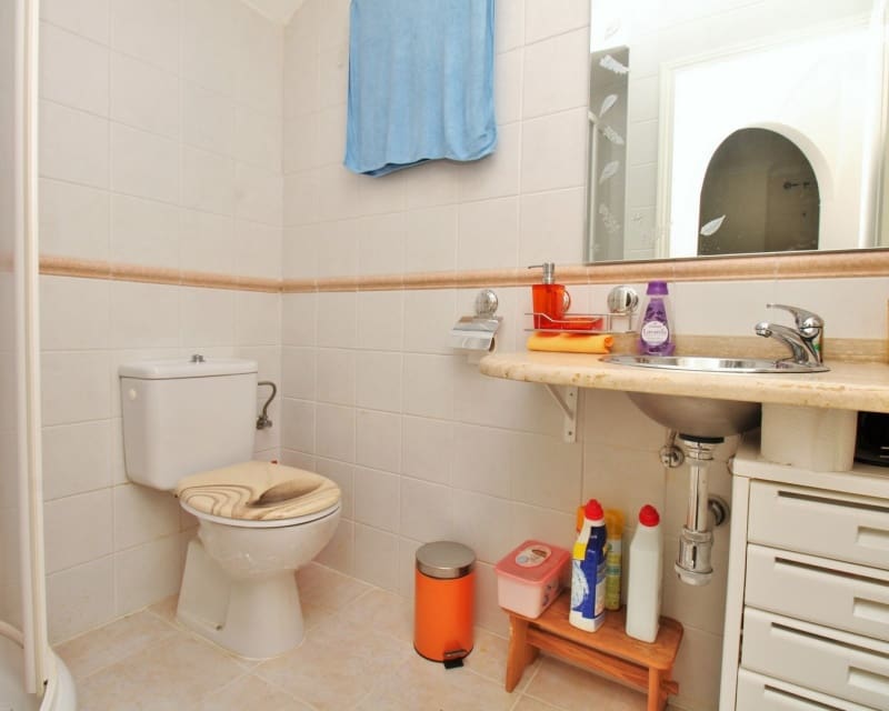 3 soveværelse Villa til salg i Playa Flamenca med swimmingpool garage - € 225.000 (Ref: 10167023)