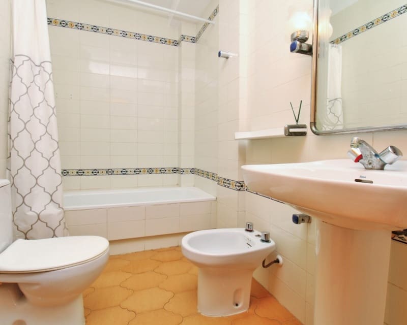 1 bedroom Apartment for sale in Villamartin with pool - € 119,950 (Ref: 10167024)