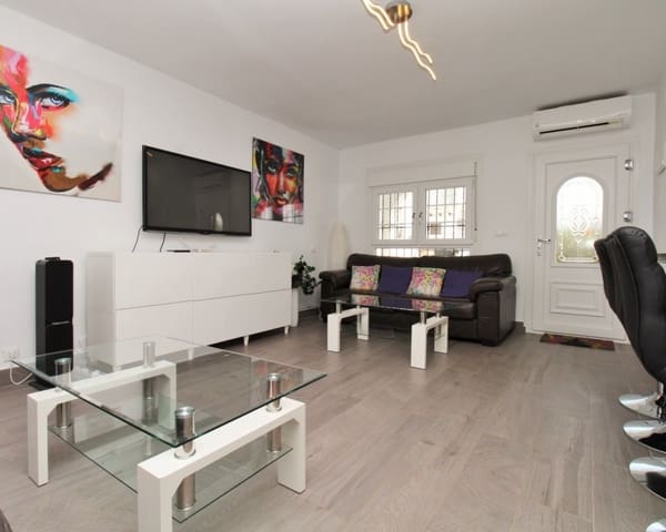 3 quarto Casa em Banda para venda em Villamartin, Orihuela com piscina - 289 000 € (Ref: 10167025)